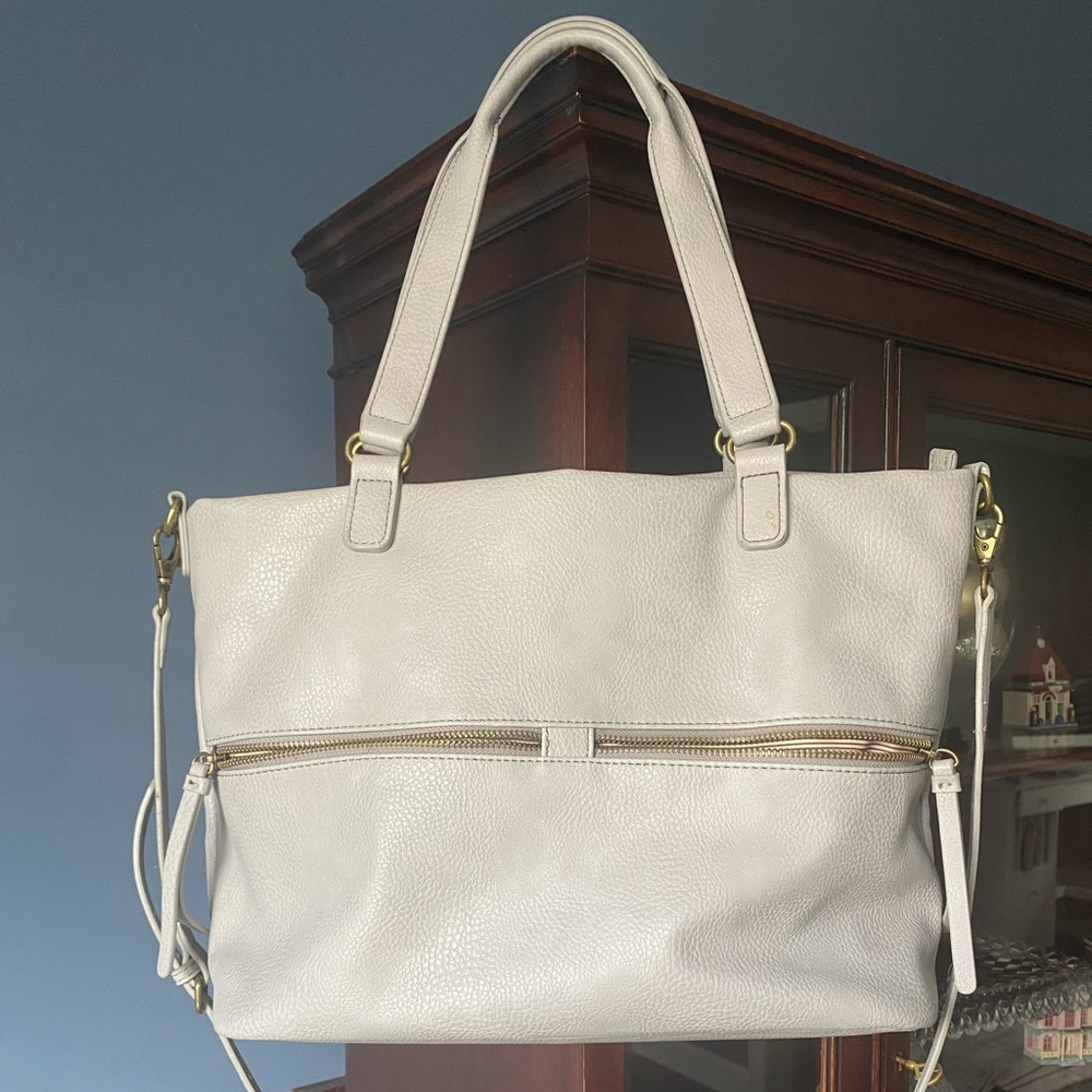 Market and Spruce Light Tan Medium Tote Bag/Purse